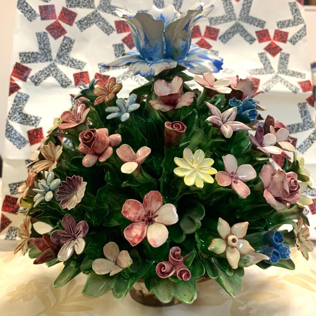 【美品】カポディモンテ　CAPODIMONTE カラフル　陶花　花の置物