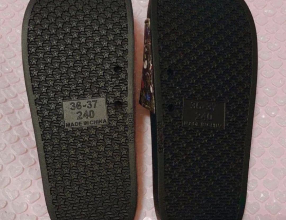 進撃の巨人 亀井英里コラボ サンダル リヴァイ エレン エルヴィン