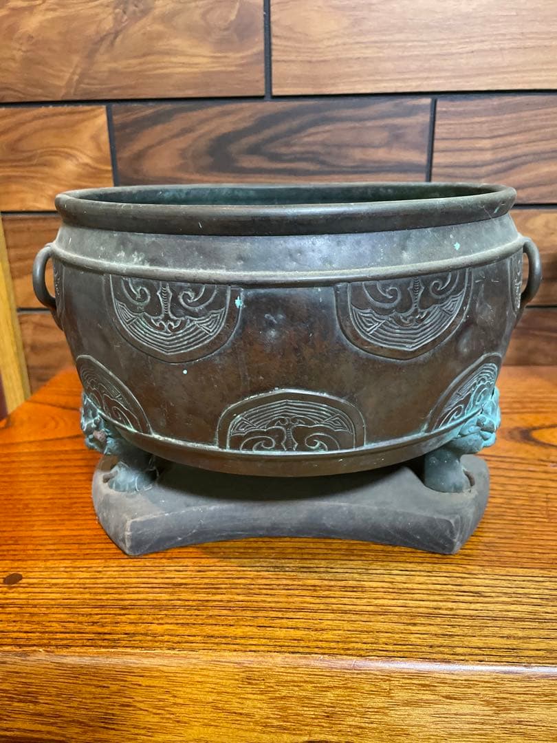 古銅　火鉢　獣三つ足　木台付き　骨董