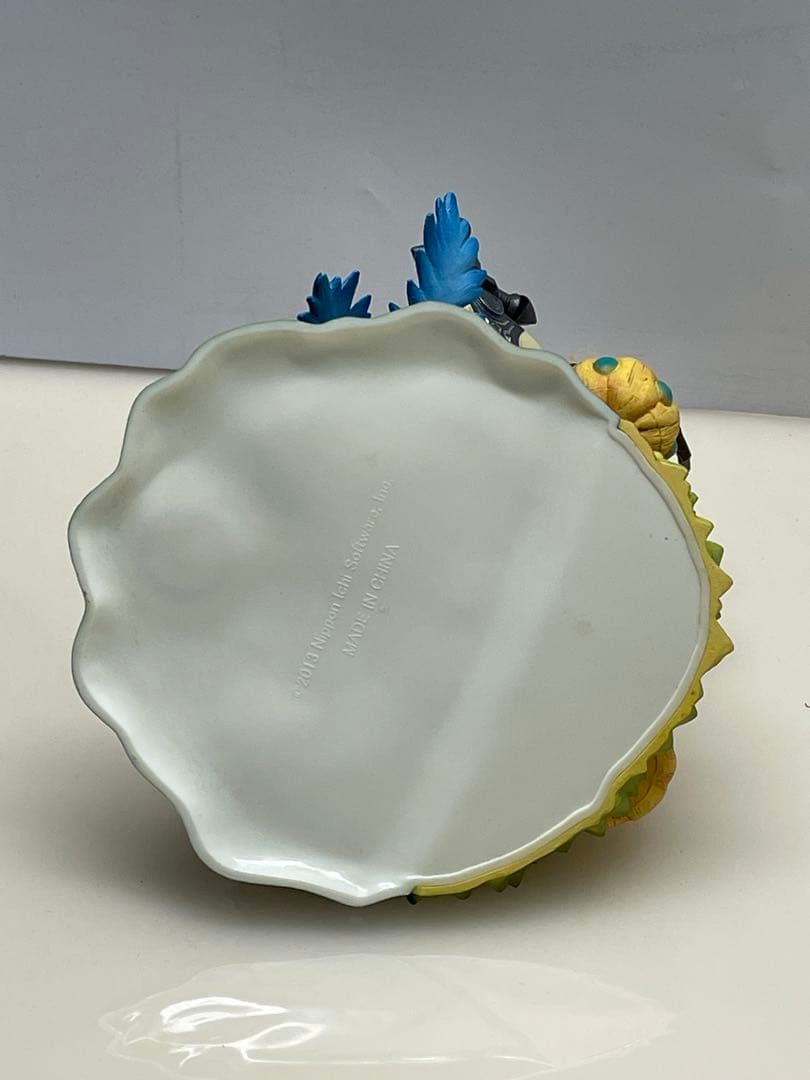 魔女と百騎兵 沼の魔女 メタリカ 1/8 フィギュア