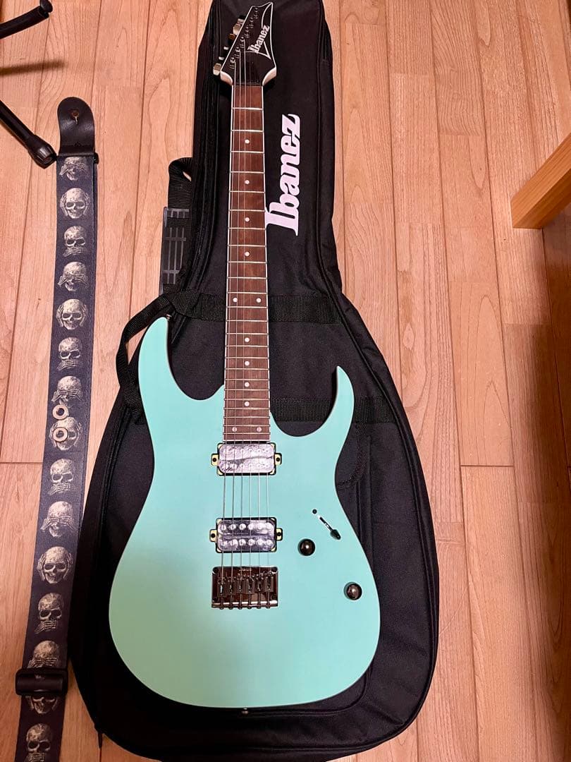 美品　IBANEZ RG421S SEM エレキギター ソフトケース付き
