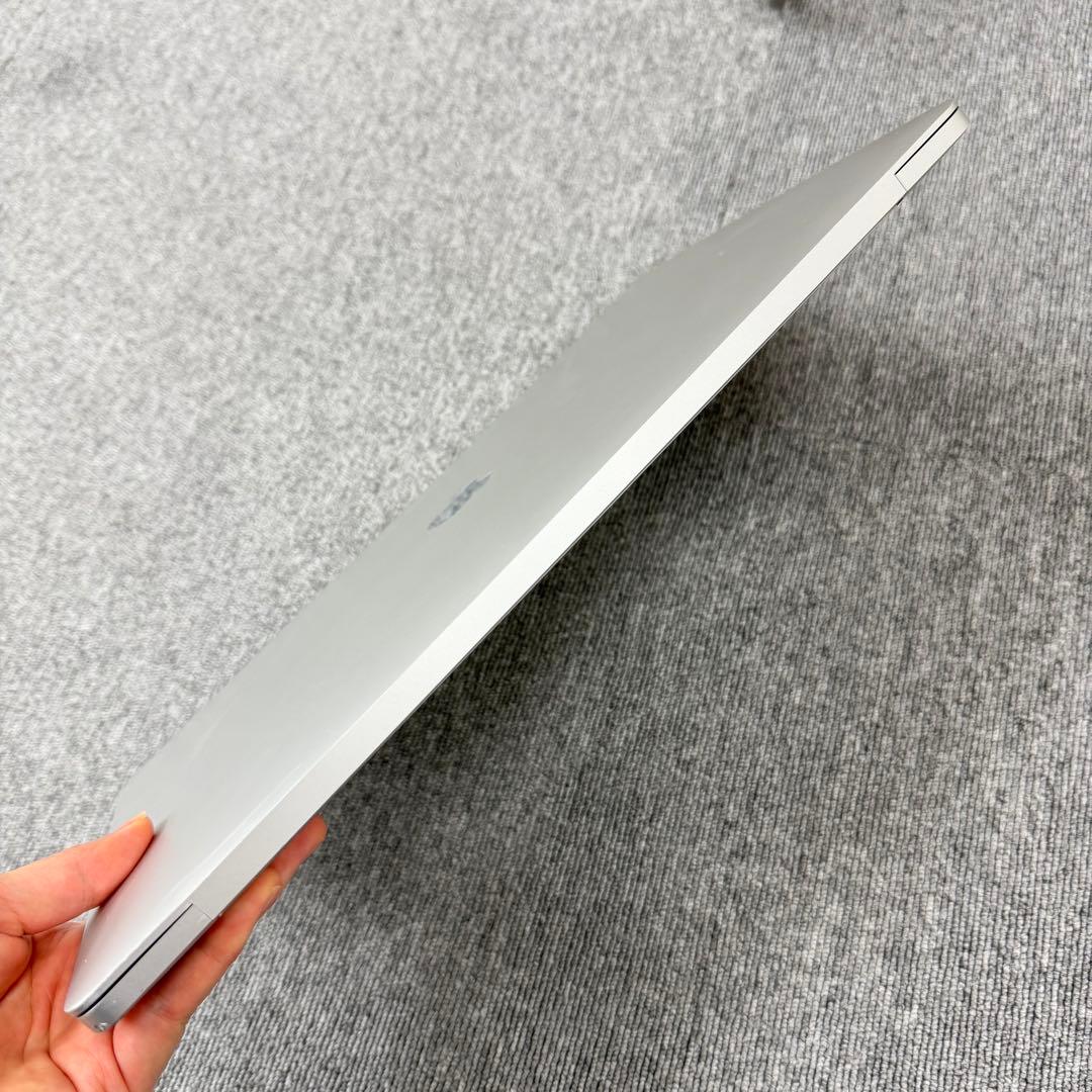 MacBook Pro 16インチ2019 16GB / 512GB シルバー