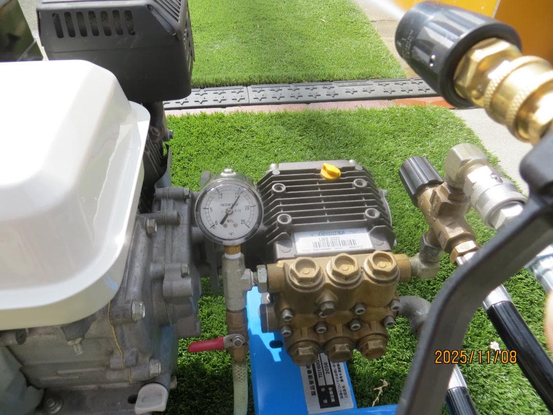 エンジン高圧洗浄機フルテックTD160