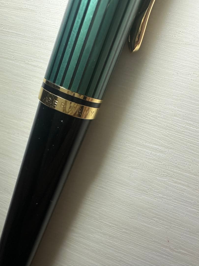 ペリカン ボールペン k800 スーベレーン 緑縞