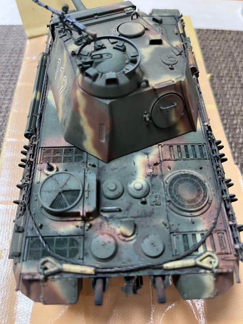 1/35 独パンサーG型(兵士1体付き)