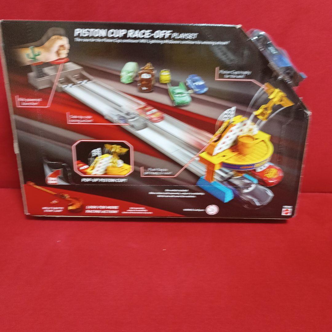 カーズ　マテル　ピストンカップレース　プレイセット