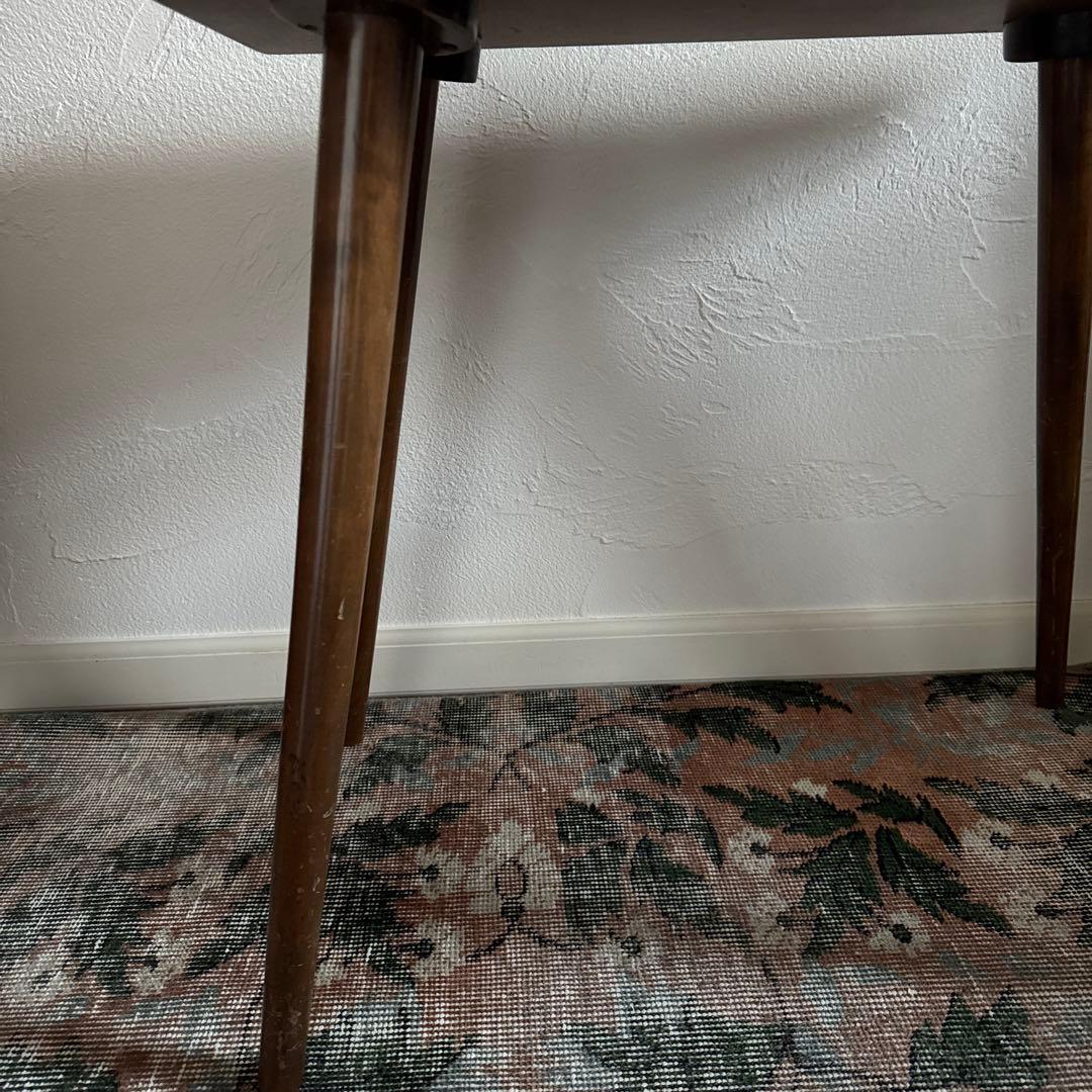 イギリスアンティーク　コーヒーテーブル　木製サイドテーブル　イギリスヴィンテージ