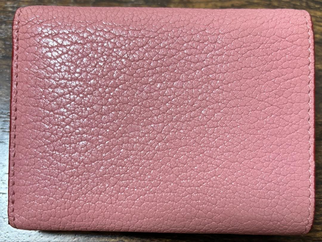 【美品】miu miu マドラス ラブレター ピンク 三つ折り財布 コンパクト