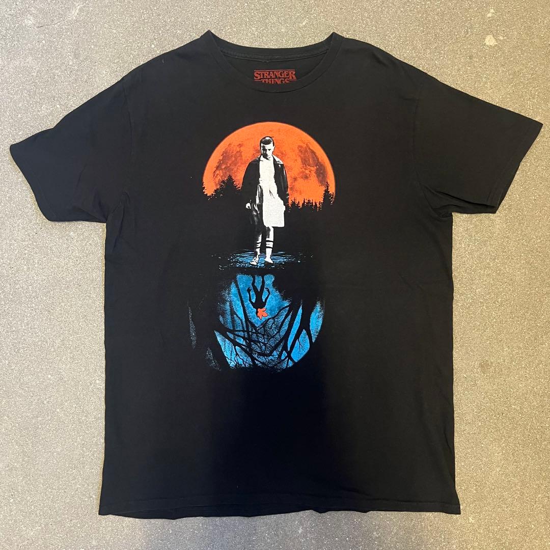 ストレンジャーシングス（Stranger Things）　Tシャツ　古着