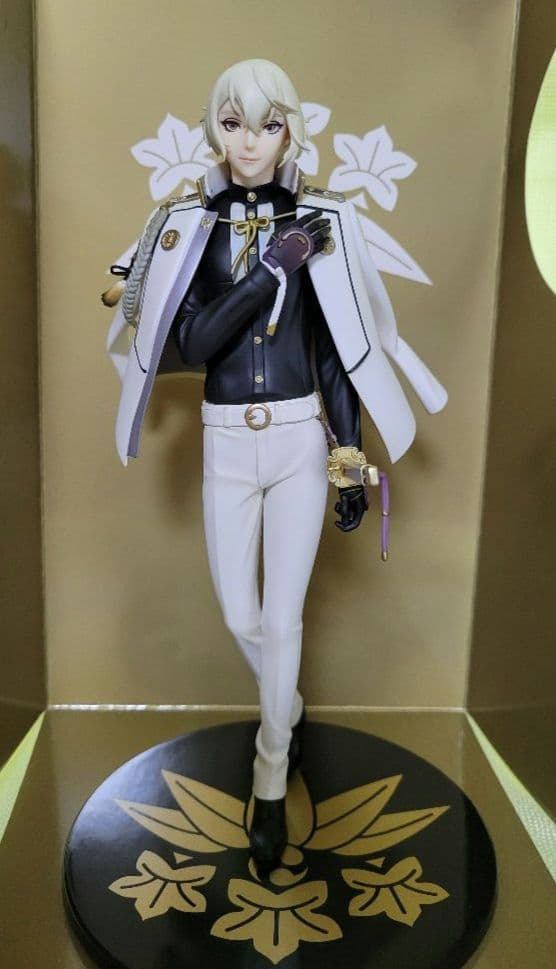 刀剣乱舞　髭切1/8フィギュア