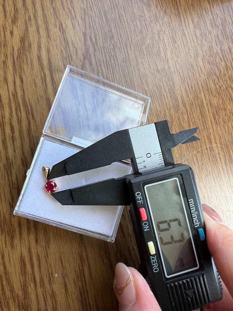 ルビーk18ペンダントトップ