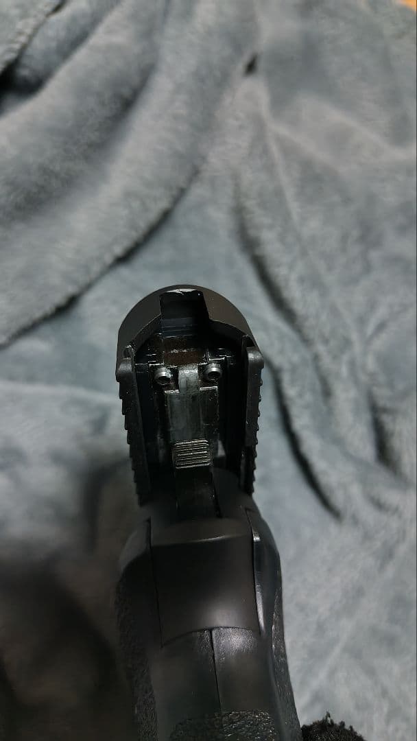 タナカ p228HW POLIZEI（スイスポリスver.）予備mg付 ガスブロ