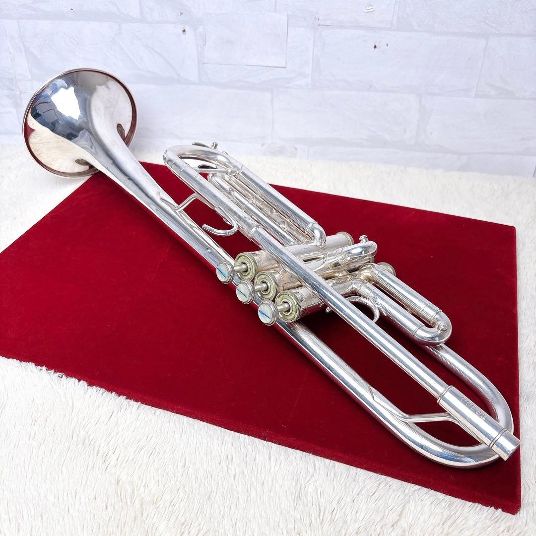 Bach バック TR-300 トランペット B♭ マウスピースなし