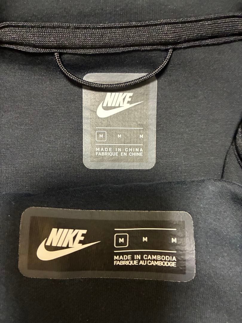 ナイキテックフリース　セットアップ　上下　ブラック　Mサイズ　黒タグ　国内正規品