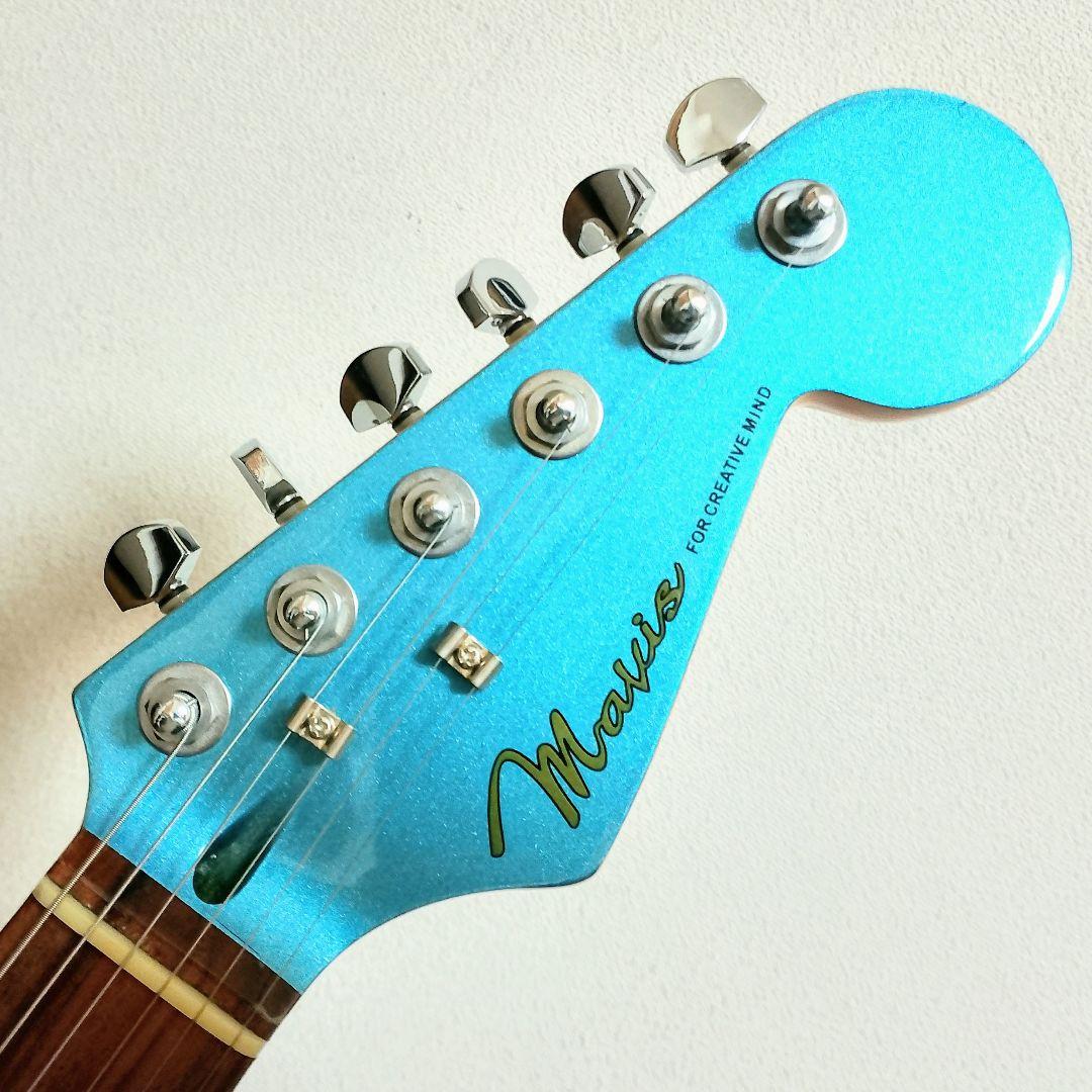 Mavis　ストラトキャスタータイプ　エレキギター　弦は新品に交換済み！