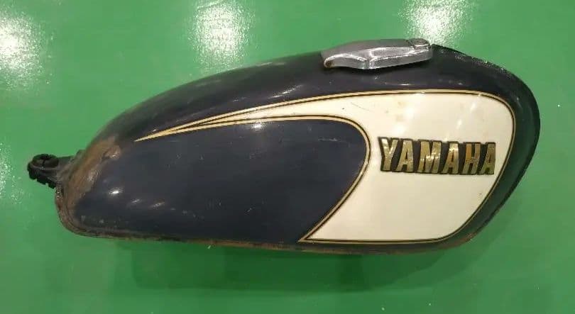 ヤマハYAMAHASR400初期型ナロータンク当時物