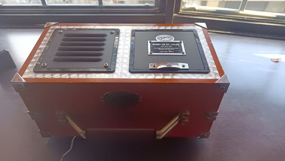 ビンテージ　スピリット　オブ　セントルイス　ラジオ　アラームクロック　　動作品