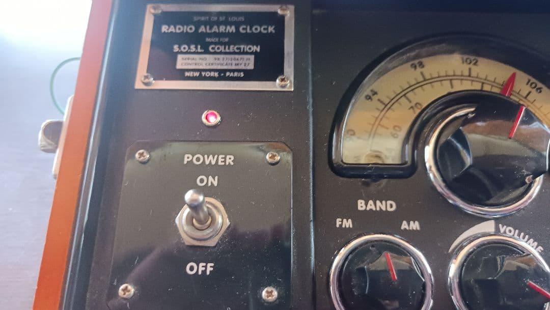 ビンテージ　スピリット　オブ　セントルイス　ラジオ　アラームクロック　　動作品