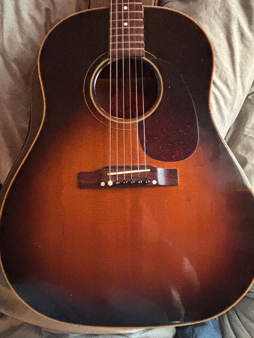 Gibson J45アコースティックギター 1963リイシューモデル1995年製