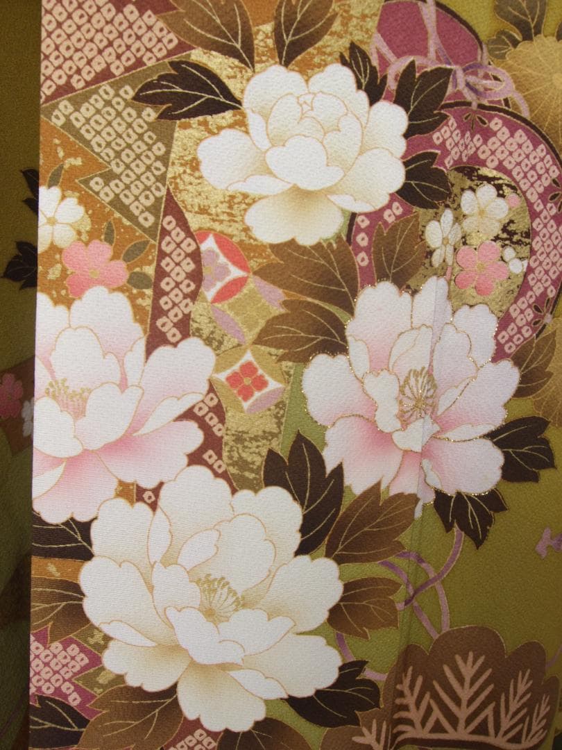 古典柄に牡丹の染め 芥子色 振袖フルセット 成人式 m14