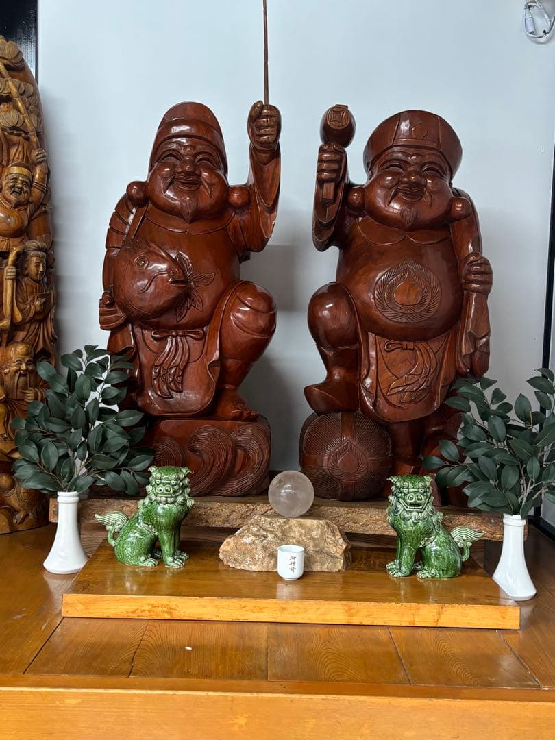 山梨セット出したいかなと 山梨県新屋山神社　日本一金運