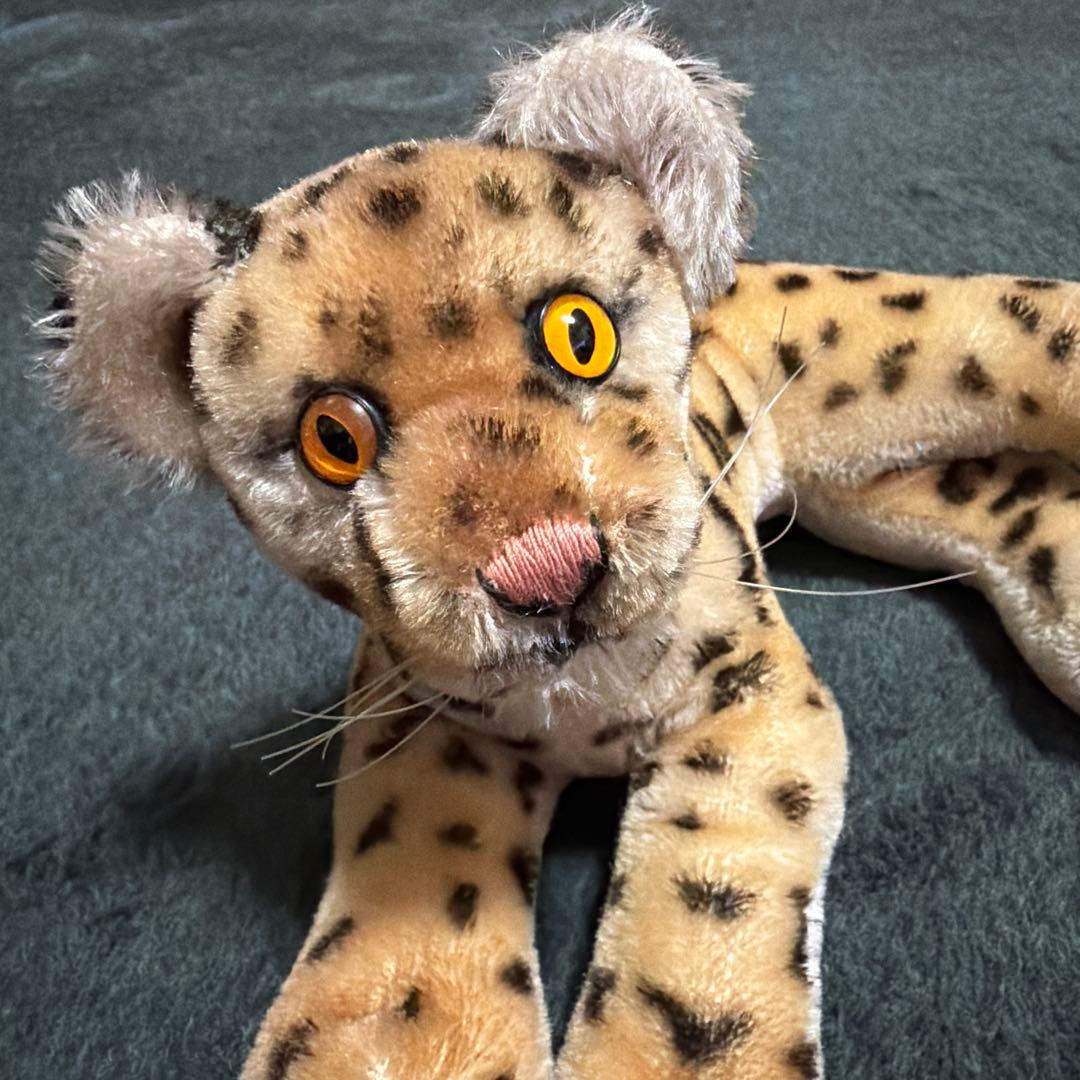 シュタイフアニマル　「オセロット」