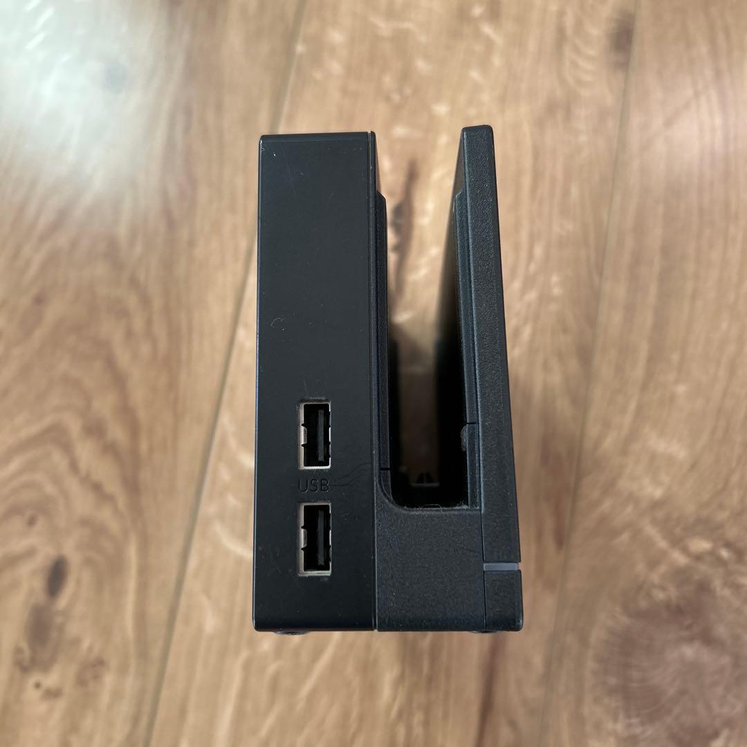 Nintendo Switch本体セット　任天堂　ジョイコン付き