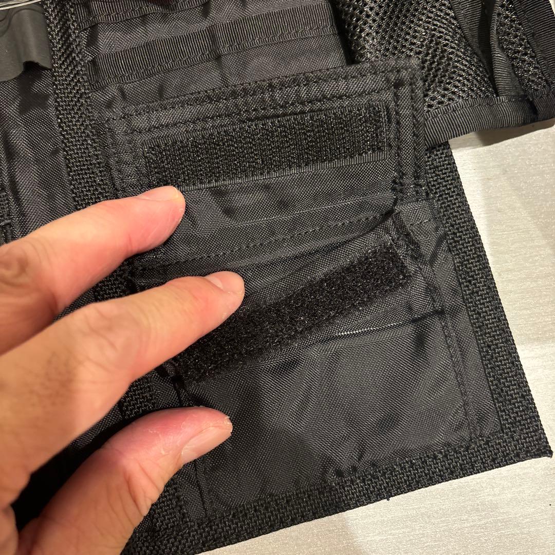 新品限定完売！ノースフェイスシャトルトラベルウォレット/ブラックパスポートケース