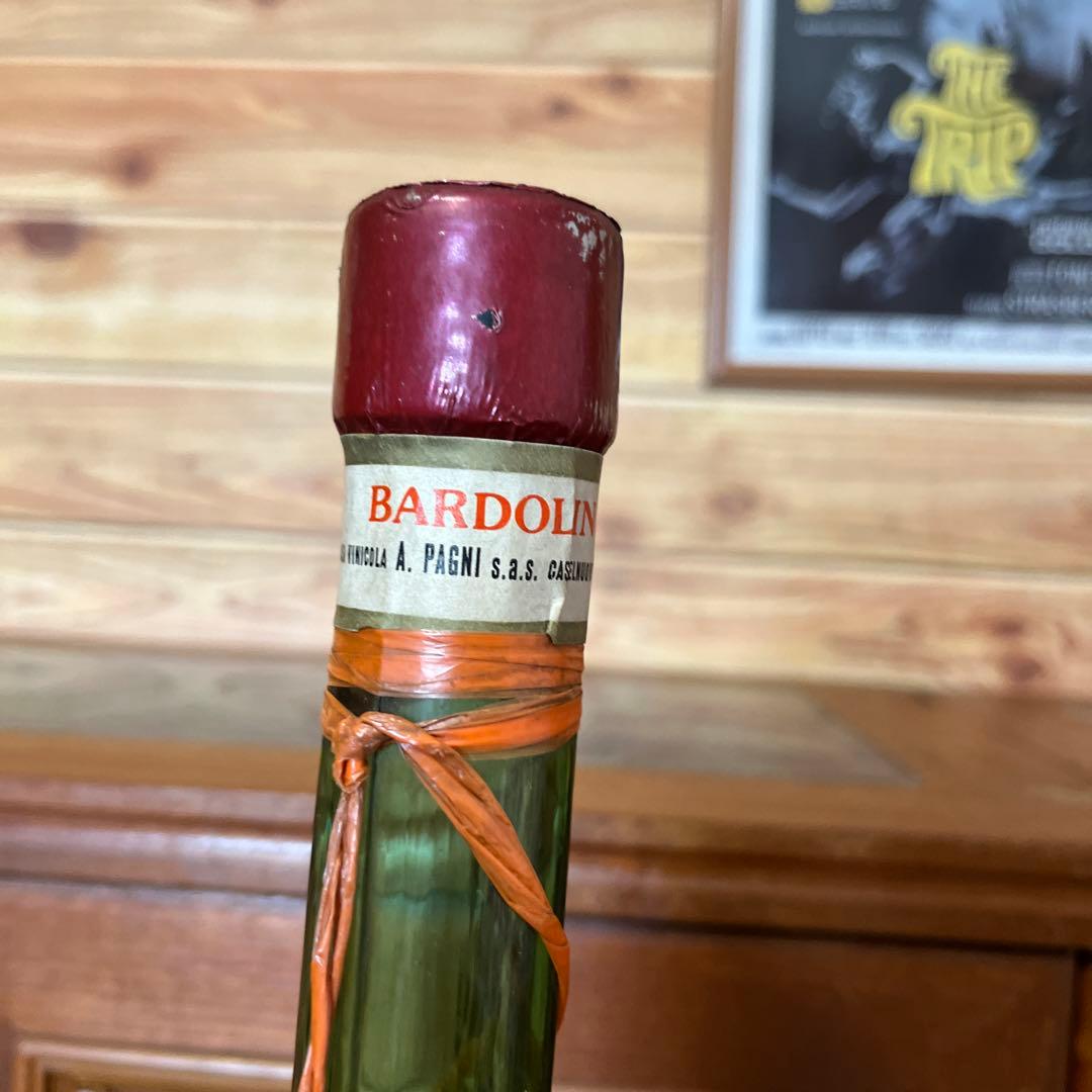 果実酒　ワイン　酒　ビンテージ　インテリア　熟成