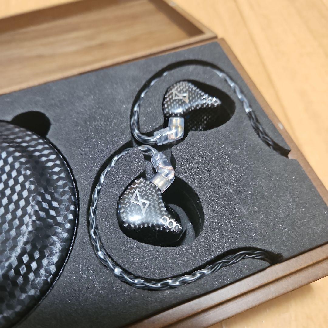 qdc 8pro 有線イヤホン カーボンファイバー