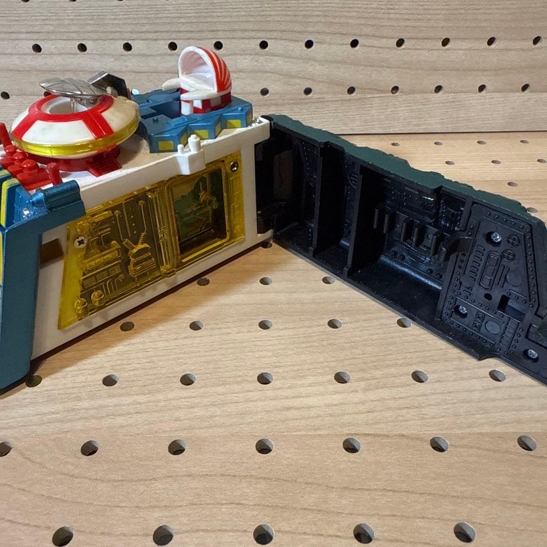 ポピニカ　UFOロボグレンダイザーか基地　宇宙開発研究所