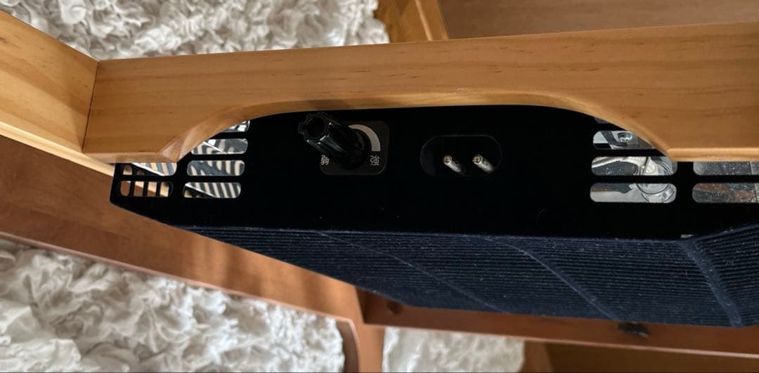 ニトリこたつ機能付き　長方形テーブル　ブラウン木目調木製こたつ シンプルデザイン