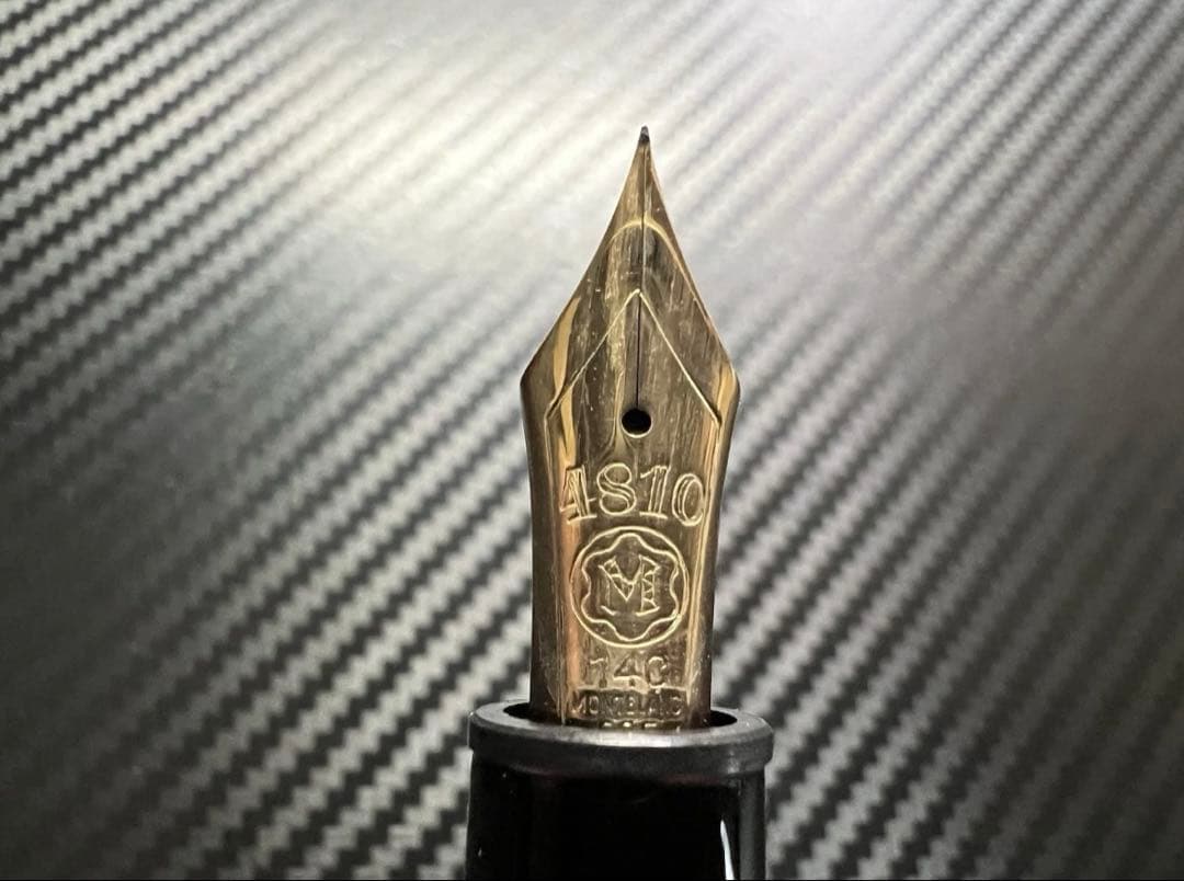 モンブラン 美品 146 14C 全金 EF 万年筆 ブラック ゴールド