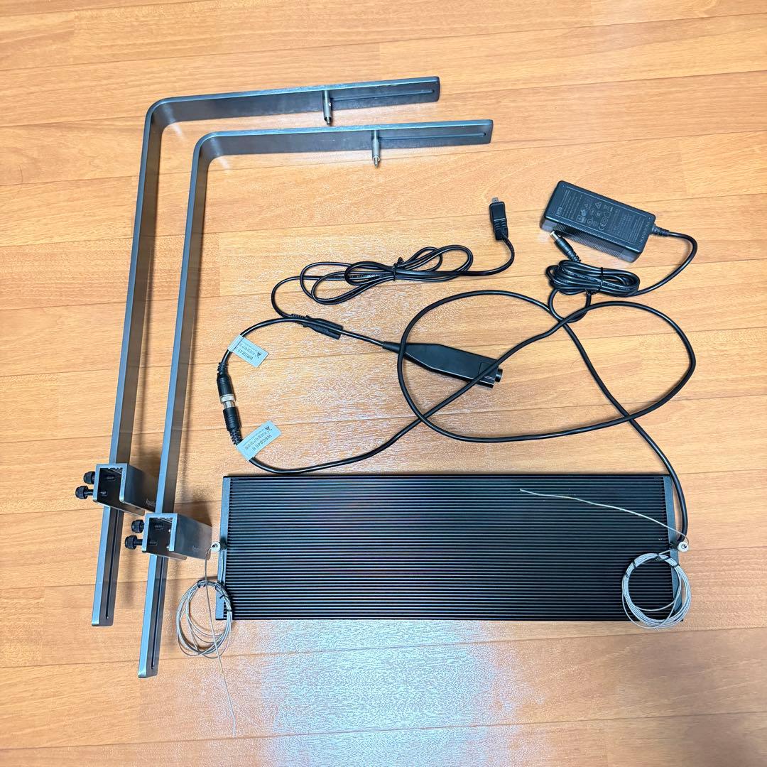 Chihiros WRGB45 Ⅱ LEDライト & 純正吊り下げスタンド