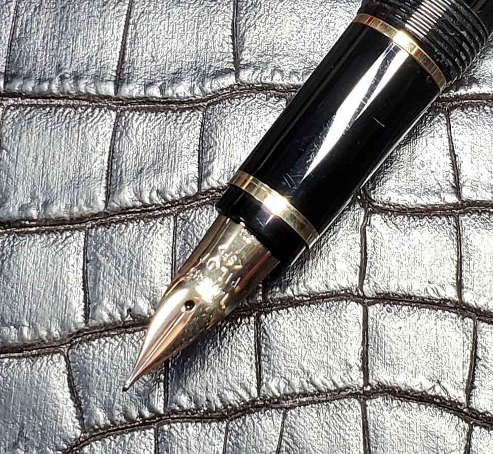 (美品、コレクター品) ナミキ(パイロット)ファルコン「SF」