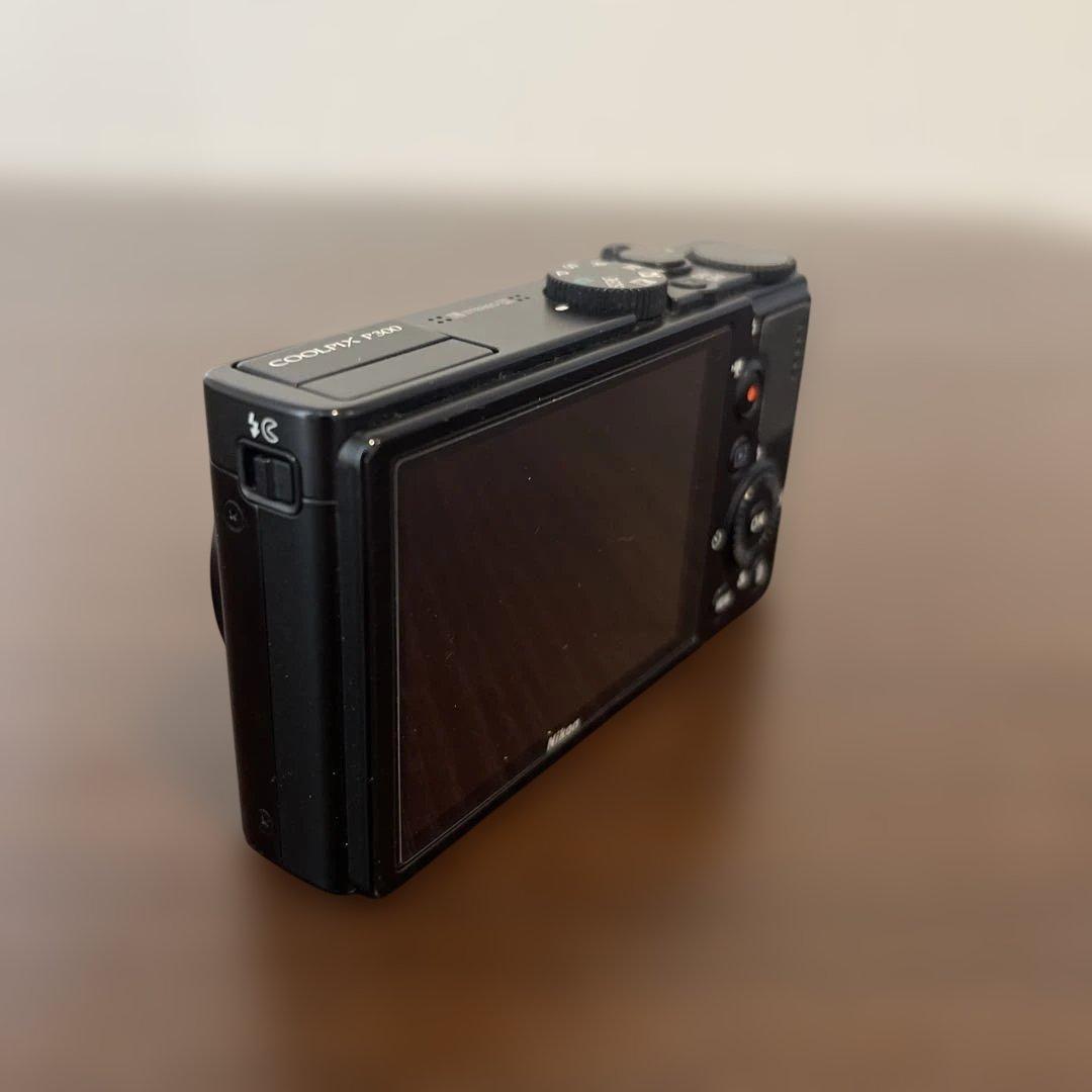 4872 Nikon ニコン COOLPIX P300 ブラック デジカメ