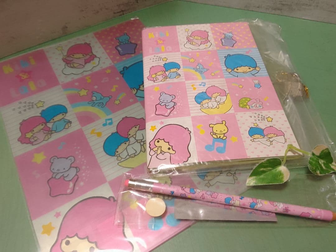 ★昭和レトロ★キキララ★リトルツインスターズ★シャープペン鍵付き交換ノート下敷き