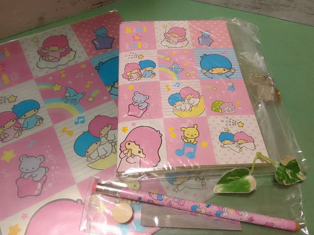★昭和レトロ★キキララ★リトルツインスターズ★シャープペン鍵付き交換ノート下敷き