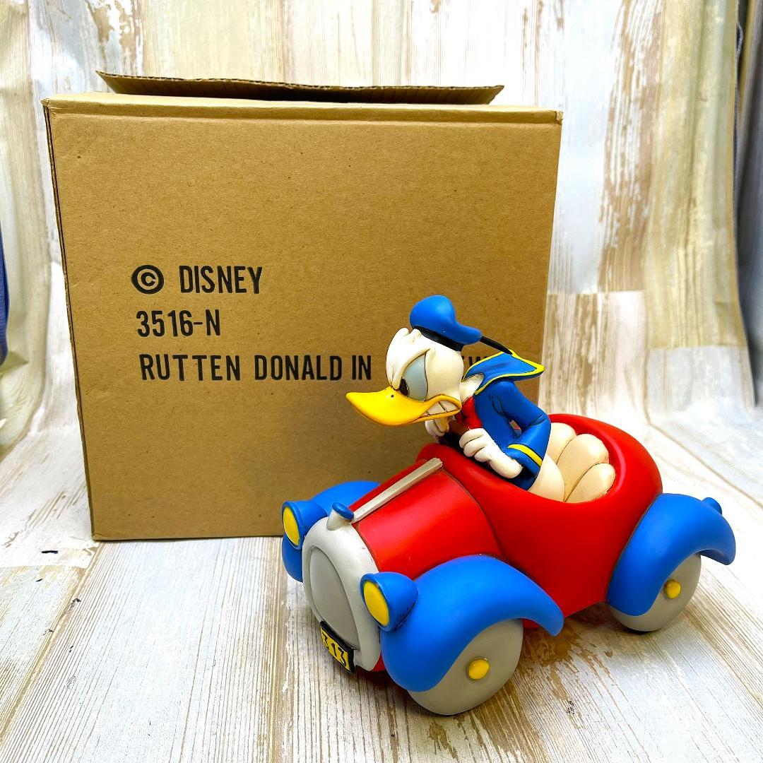 ドナルドダック 赤い車 RUTTEN ルッテン社製 レジン製 ビッグフィギュア