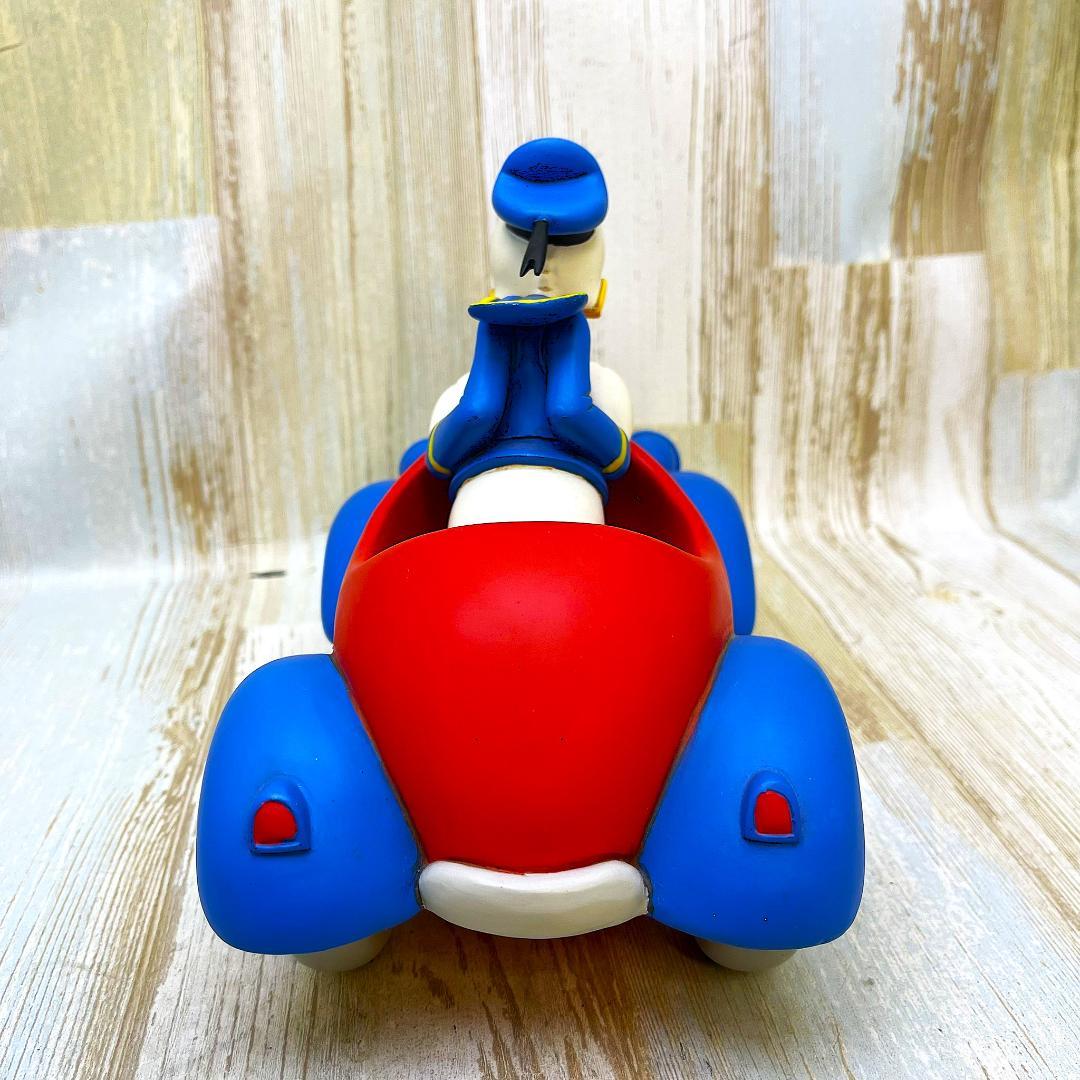 ドナルドダック 赤い車 RUTTEN ルッテン社製 レジン製 ビッグフィギュア