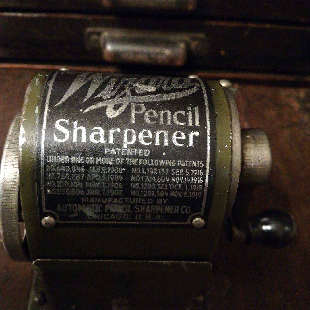 米国シカゴ アンティークWizerdウィザード鉛筆削り☆ステーショナリー文房具