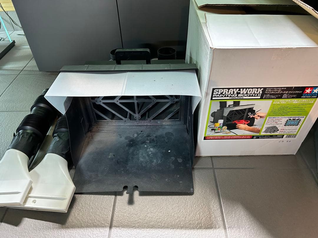 Tamiya スプレーワーク ツインファン模型製作用スプレーブース