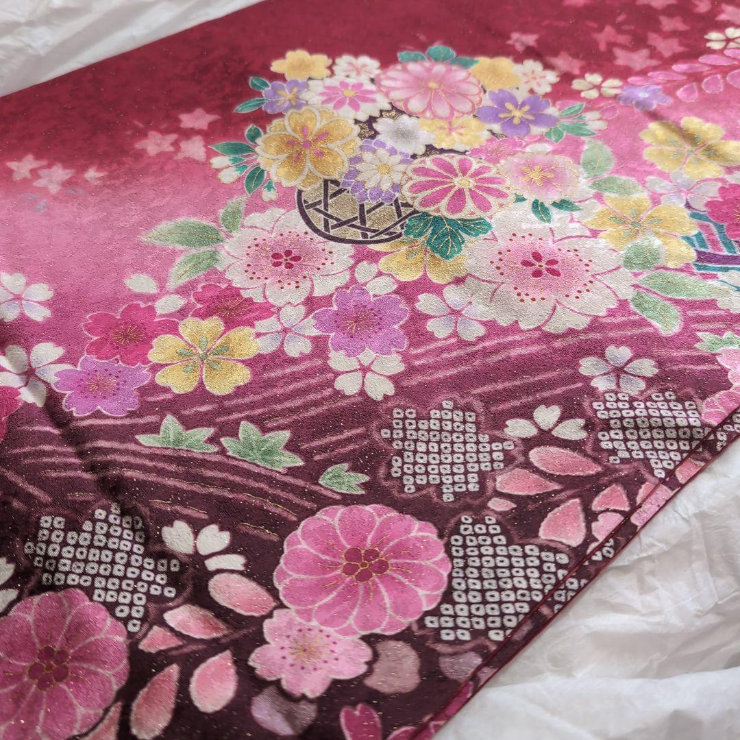 ★19日まで最終出品★美品成人式振り袖赤色 花柄 絹長襦袢付き