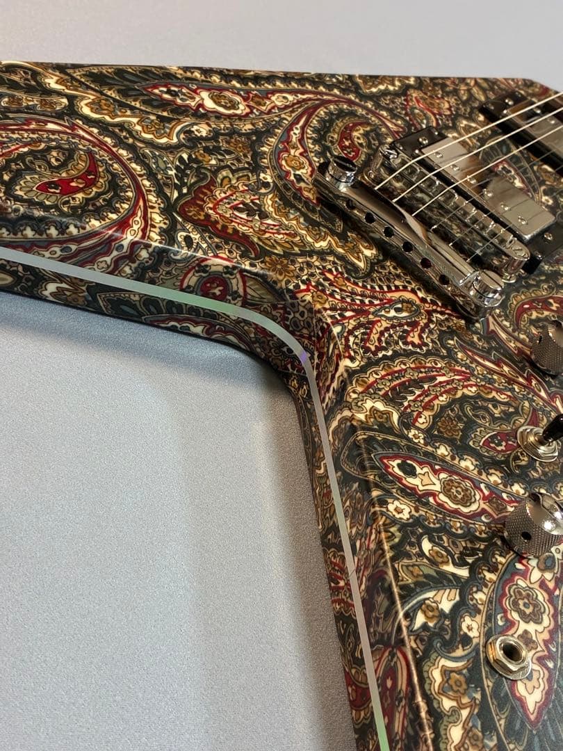 フライングV ペイズリー