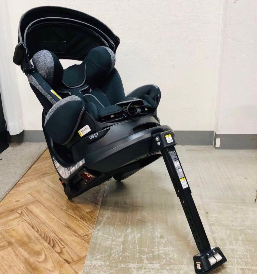 アップリカ　チャイルドシートFladea grow フラディアグロウ　BK