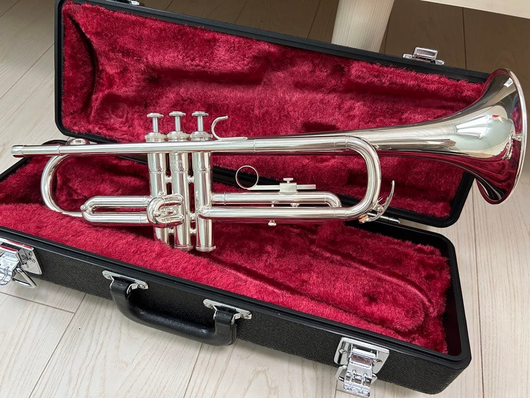 極美品YAMAHAトランペット YTR1310S シルバー本体新品同様ヤマハ