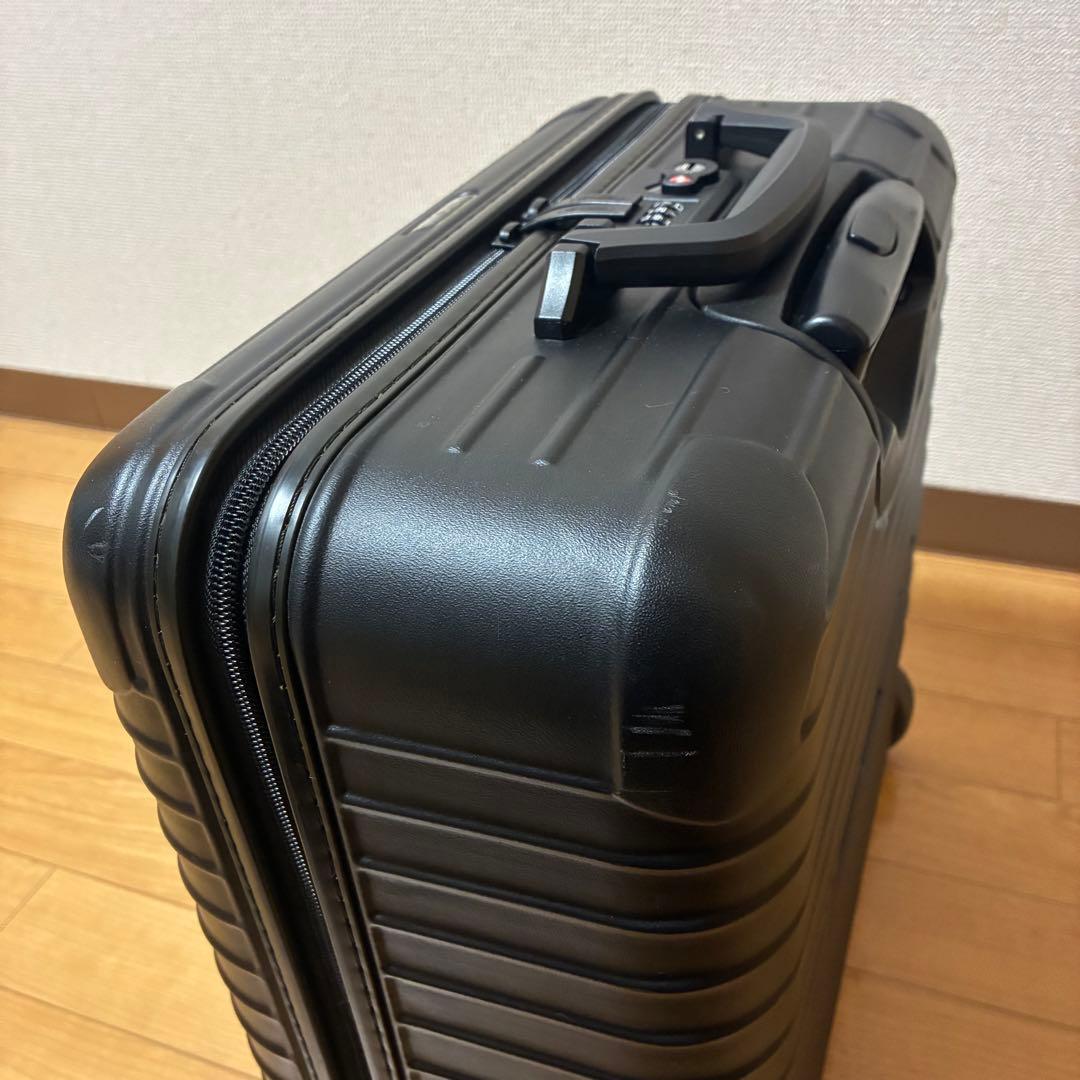 【美品】RIMOWAリモワ サルサ機内持込み23Lマットブラック2輪TSAロック