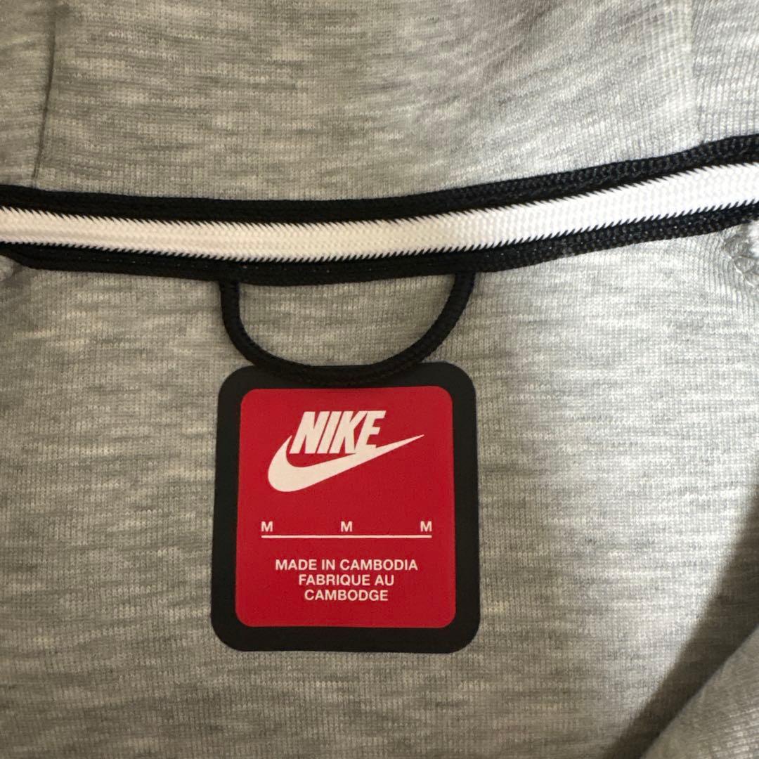 NIKEテックフリースMサイズ