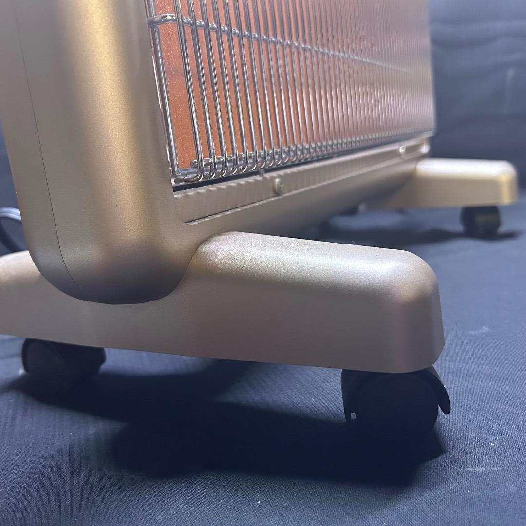 ▽※後左1140 サンルミエ・エクセラ7 日本製 遠赤外線 暖房器具 保管品