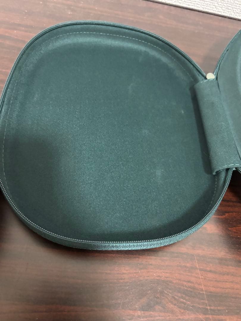 Bowers & Wilkins PX8 ダーク・フォレスト